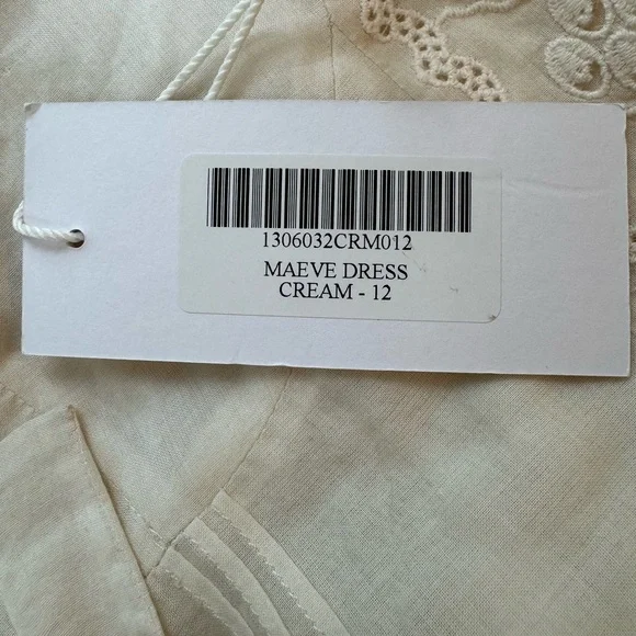 Reformation Maeve Dress – Cream Eyelet Mini | Size 12 | Romantic + Feminine NWT - Picture 4 of 4